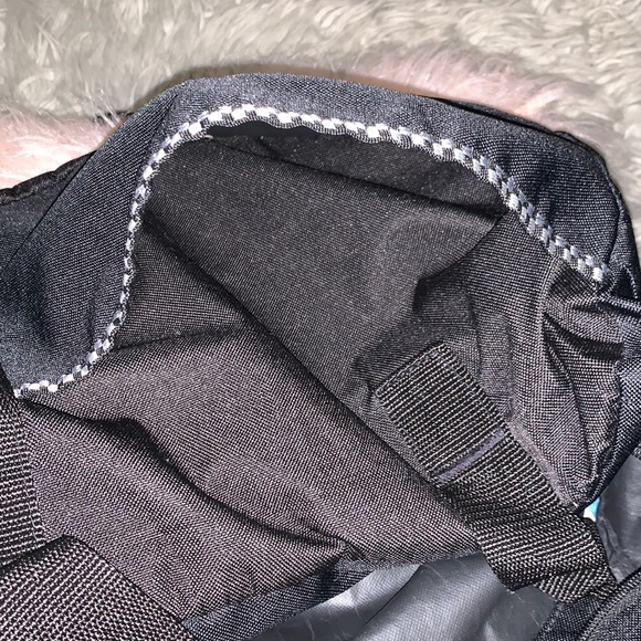 Atchison by BIC Duffel Bag Black - Picture 6 of 9